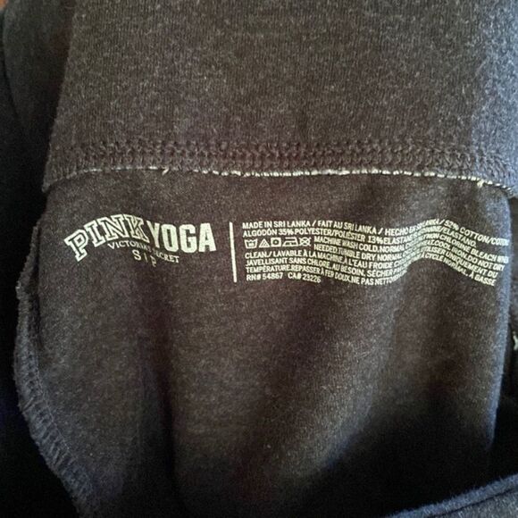 Activewear Pink Victoria’s Secret Black Yoga Pants / Leggings Woman’s size Small - Picture 3 of 8